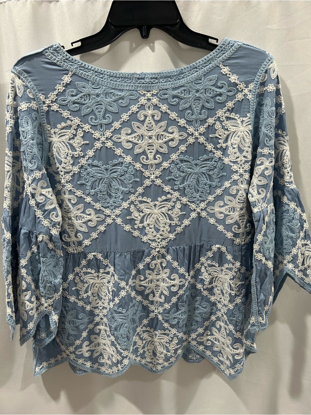Anthropologie Kindred Light Blue intricate Embroidered Pheasant Top EUC - Picture 5 of 5